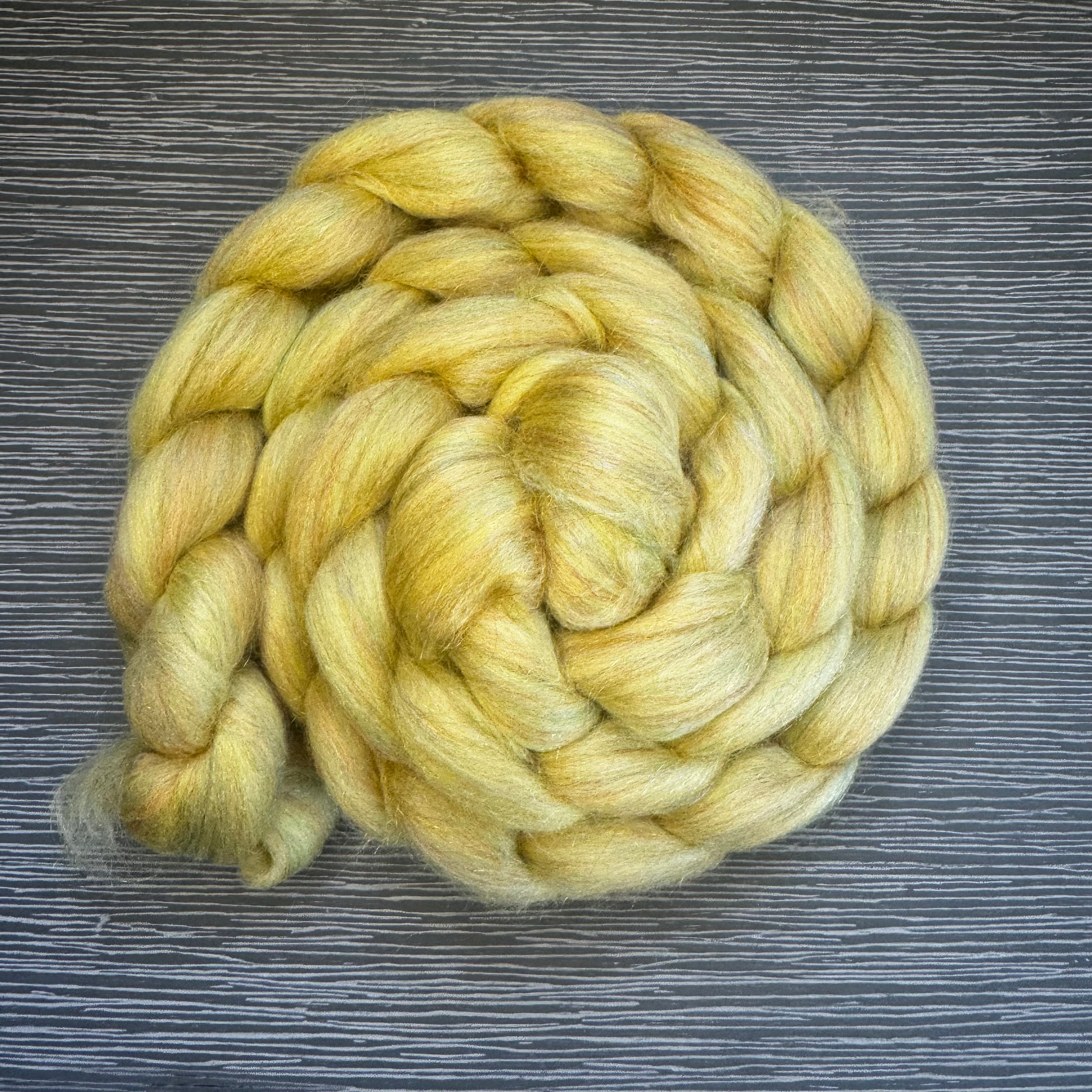 Glitzy Catkin